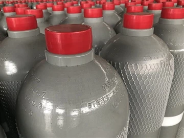 DE GEVAREN VAN SAMENGEPERSTE GASFLESSEN